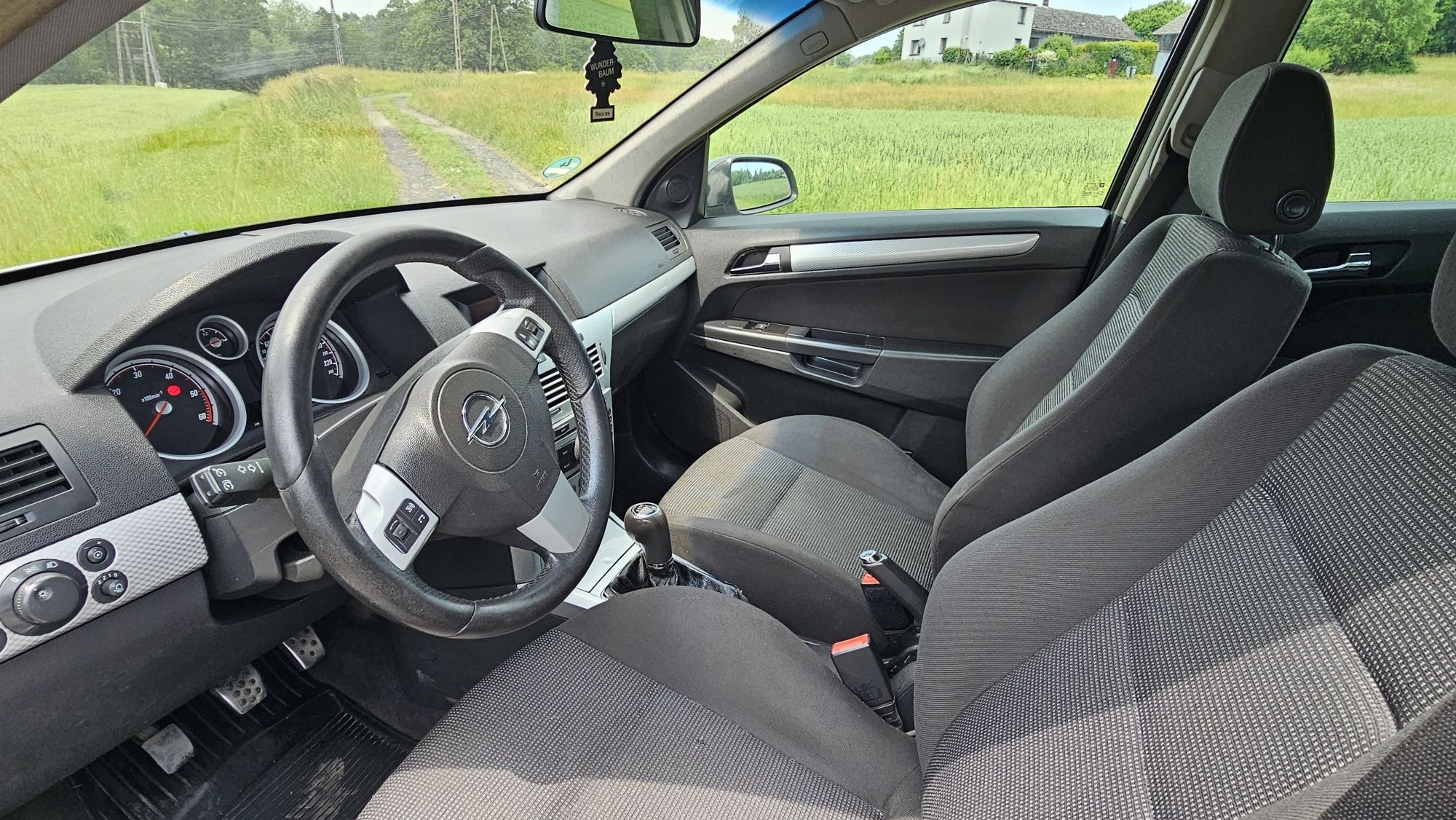 Opel Astra 1.9CDTi 120KM Zadbana W pełni sprawa  Długie oplaty