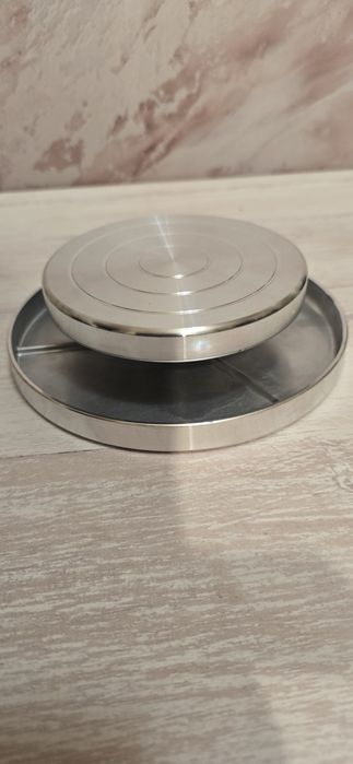 Поворотний стіл для тортів, гончарства. Поворотный стол металлический