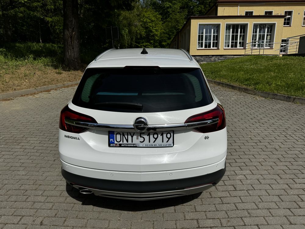 Opel insignia Cross Tourer 4x4 Full Opcja Skóry Czujniki Okazja Zamian