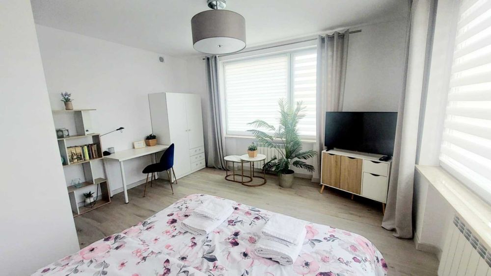 Apartament /mieszkanie wynajem krotkoterminowy .Mieszkanie na doby 130
