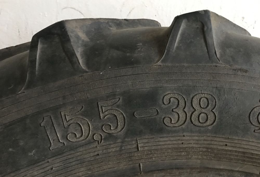 Продам шини до тракторів МТЗ-ЮМЗ-Т-40.