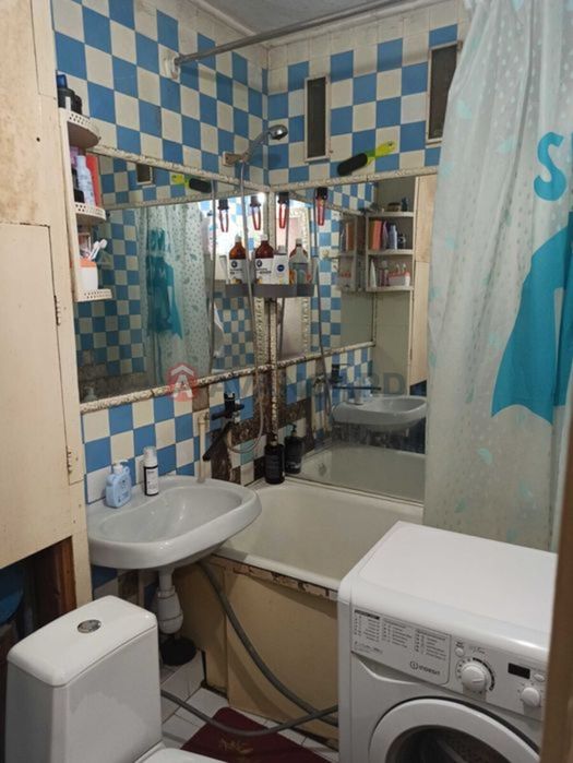 Продається 2-кімн. кв-ра у районі Зелена