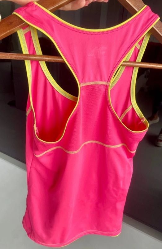 Bokserka różowa 4F, bluzka sportowa r. XS do biegania na siłownię
