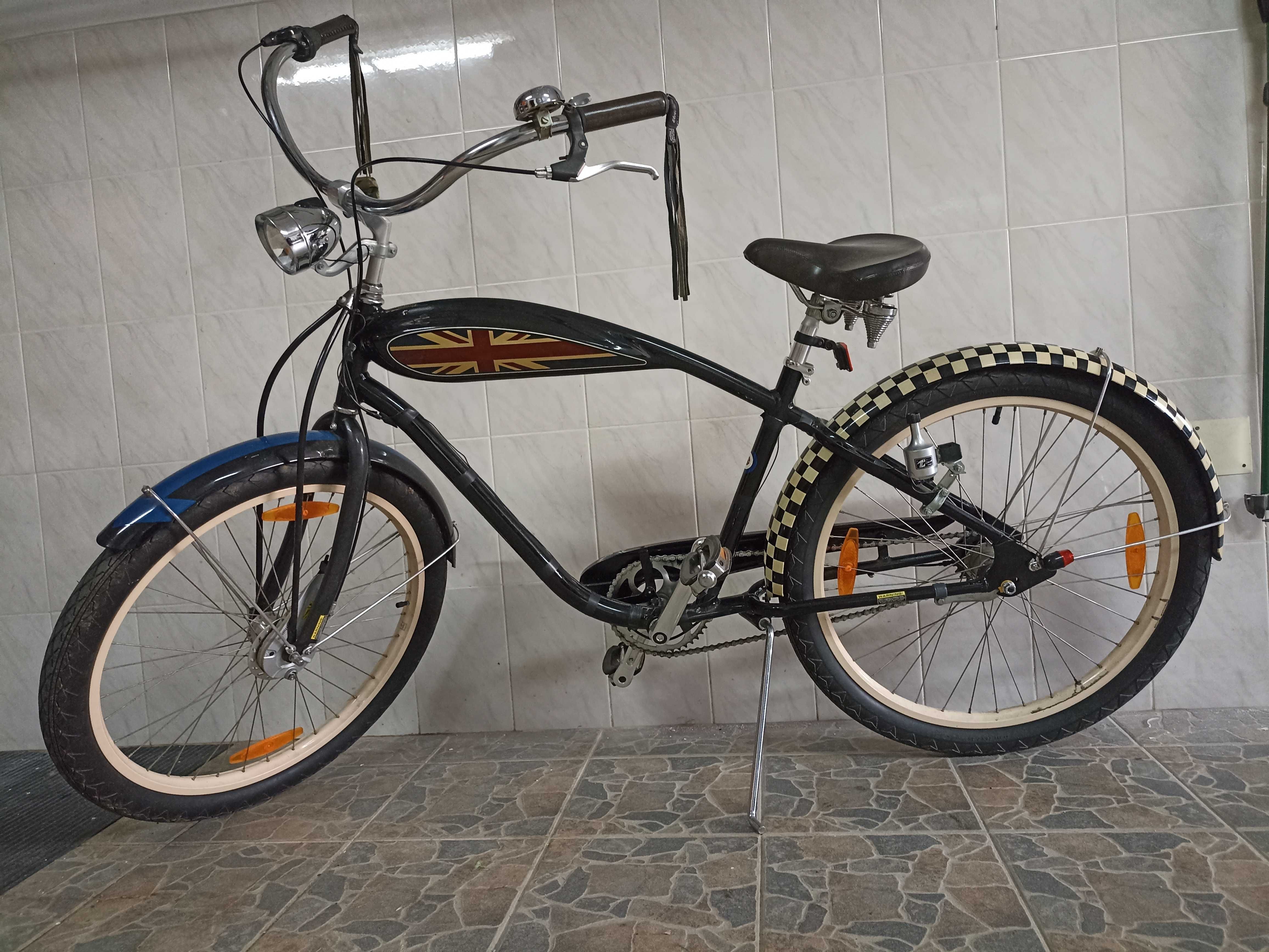 Bicicleta da marca eletra estilo choper