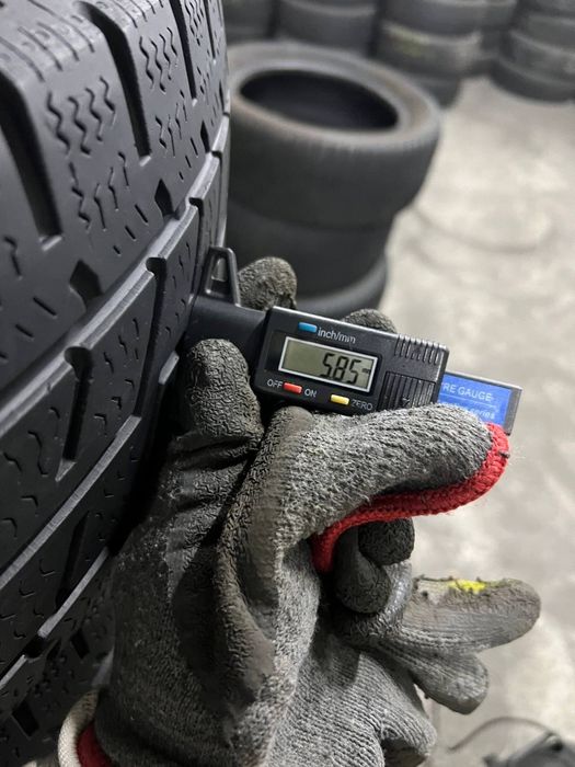 Автошини зимові Gislaved 215/65/16c (2шт) Резина,Колеса,Гума,Скати,Шин