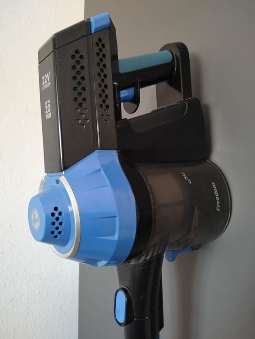 Aspirador Vertical Hoover