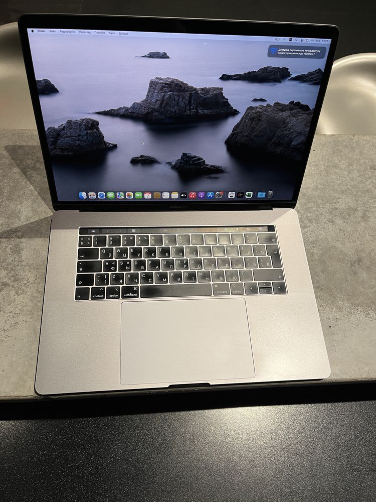 MacBook Pro 15, 2019, Touch Bar