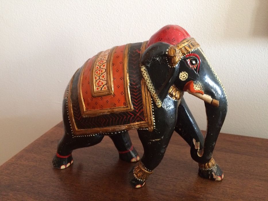 Coleção de peças em madeira