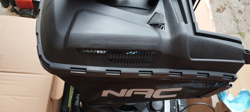 Nowa Kosiarka NAC LS42-146-NG
