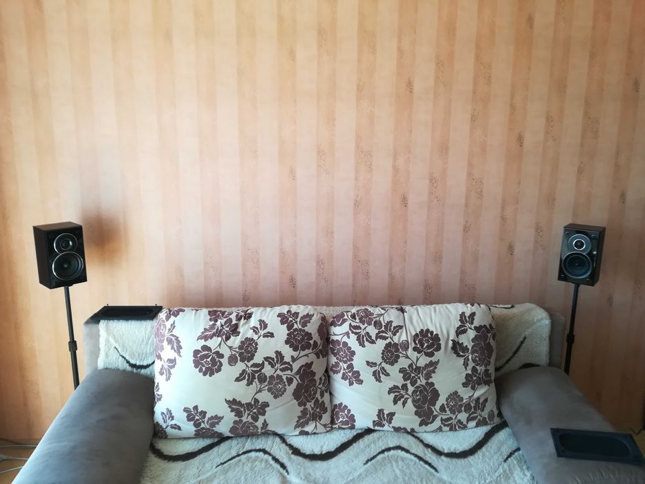 Amplituner RX-V 765 + Blu-ray BD-S 673 + głośniki Taga Harmony TAV 606