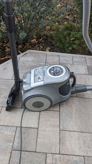 Продається пилосос Сенсор