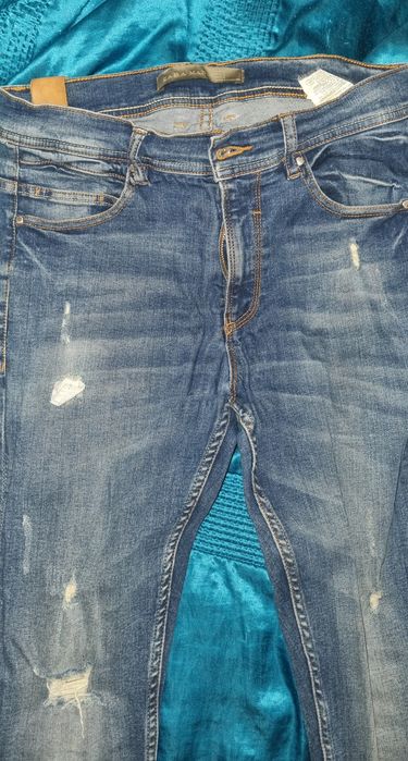 Roupa em muito bom estado