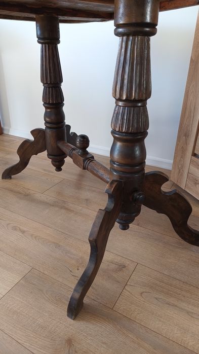 Stół drewniany stolik