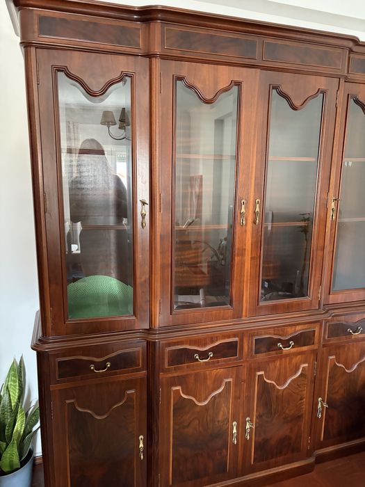 Móvel Louceiro e Cristaleiro Madeira