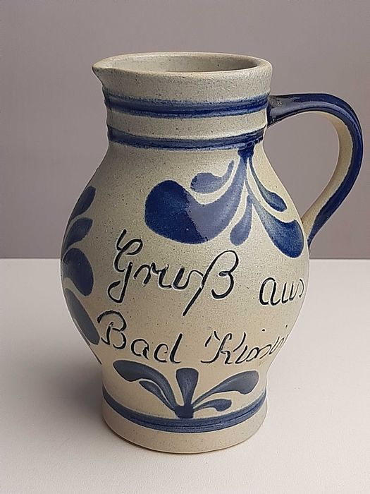 ceramiczny dzbanek kobalt