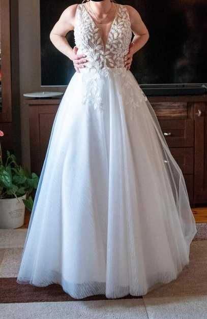 Sukienka suknia ślubna XS/S 34/36 welon halka