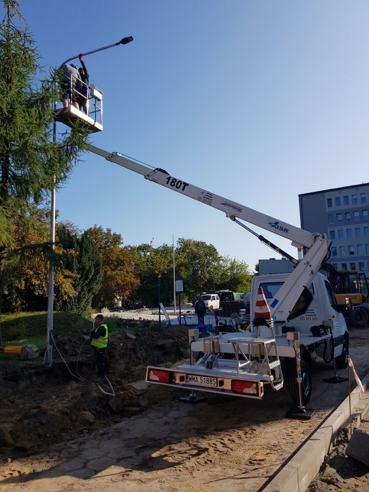 Wynajem podnośników koszowych 18-27M Warszawa okolice 18-27M Pruszków