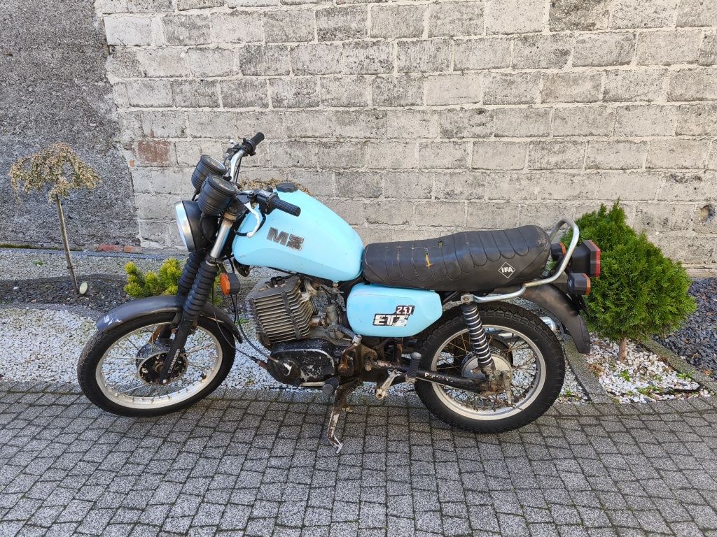 MZ ETZ 251 w oryginalnym lakierze