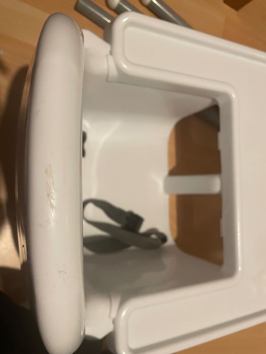 Cadeira refeição com apoio pés