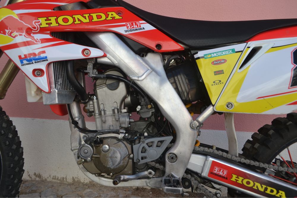 Honda CRF250R 2008 2 escapes