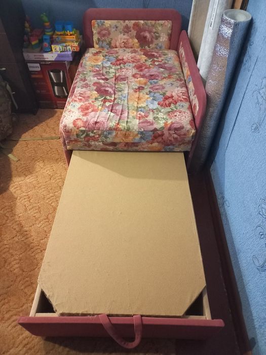 Диванчик розкладной