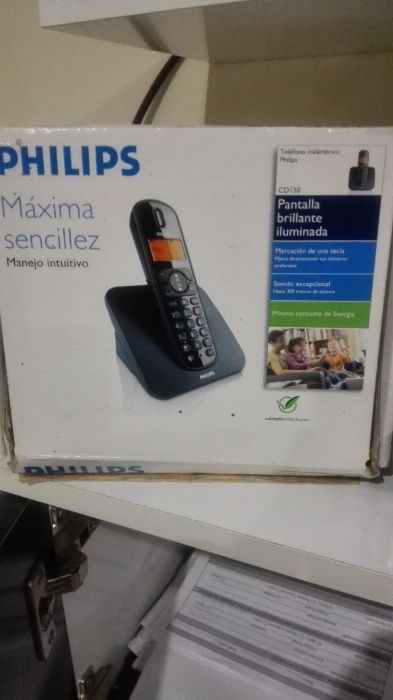 Telefone Móvel Philips CD150 NOVO