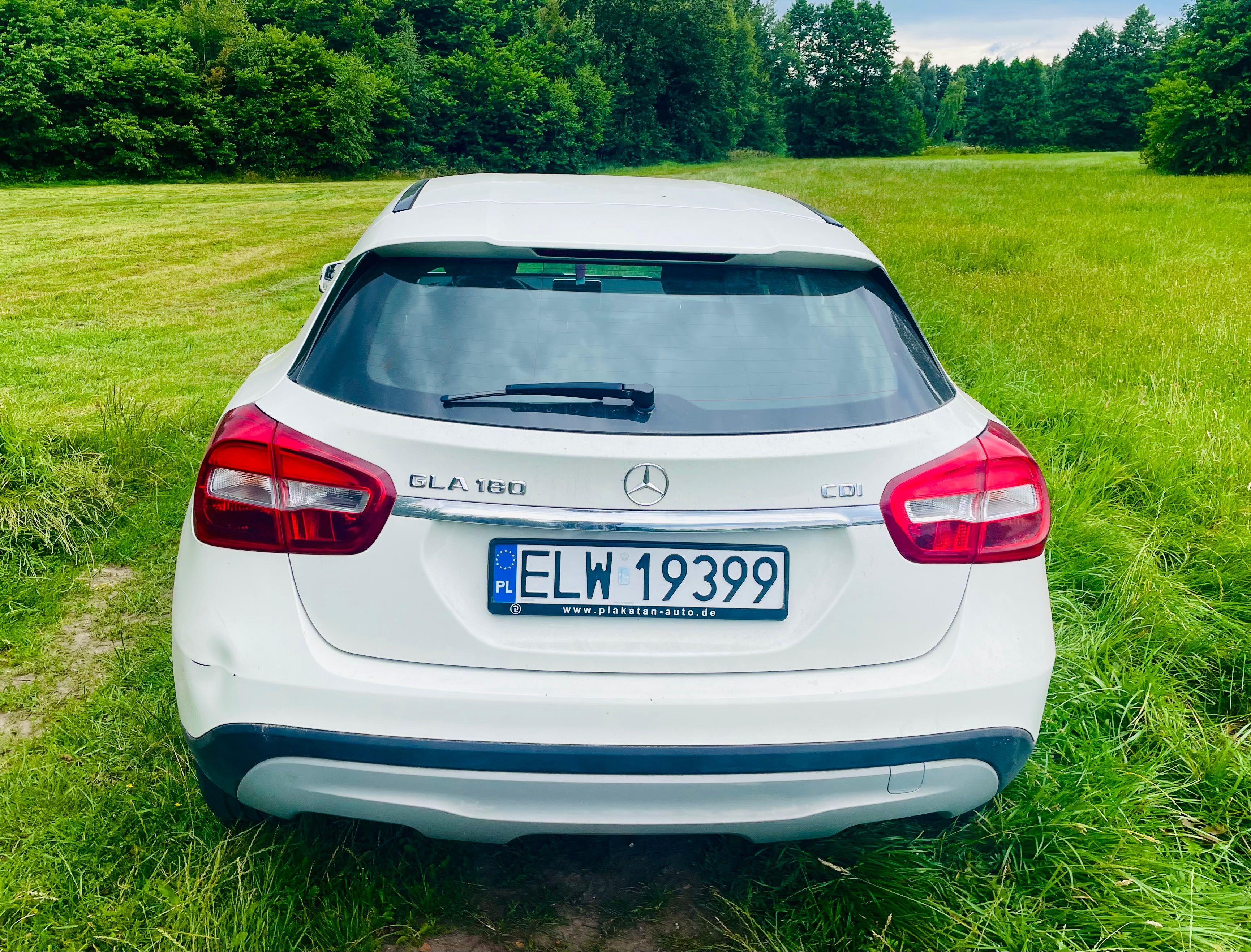 Mercedes GLA 180 1.5 CDI 2015r.