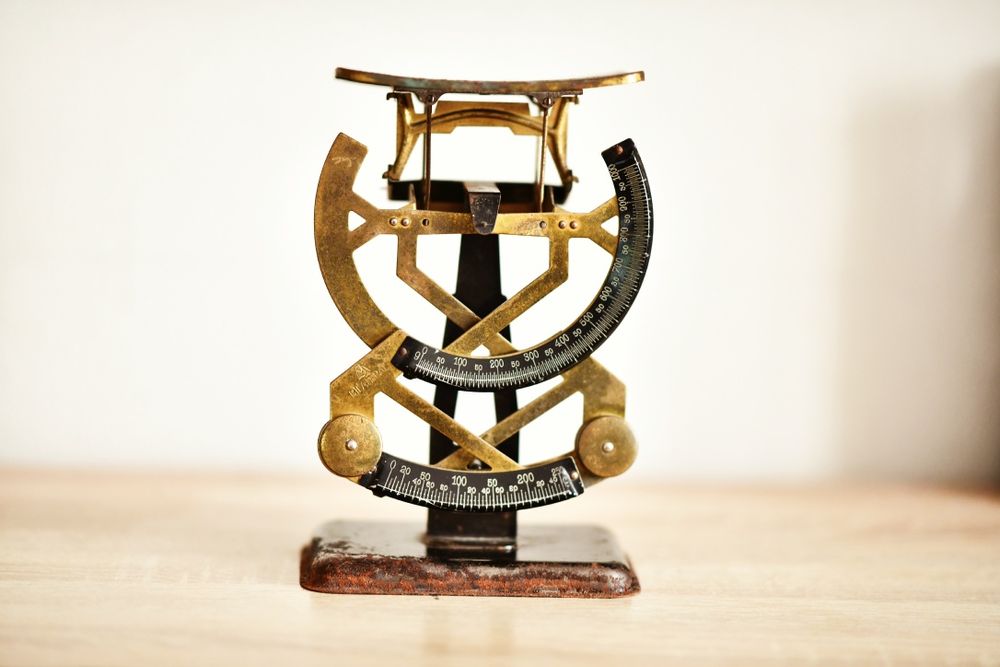 Waga zabytkowa Niemiecka