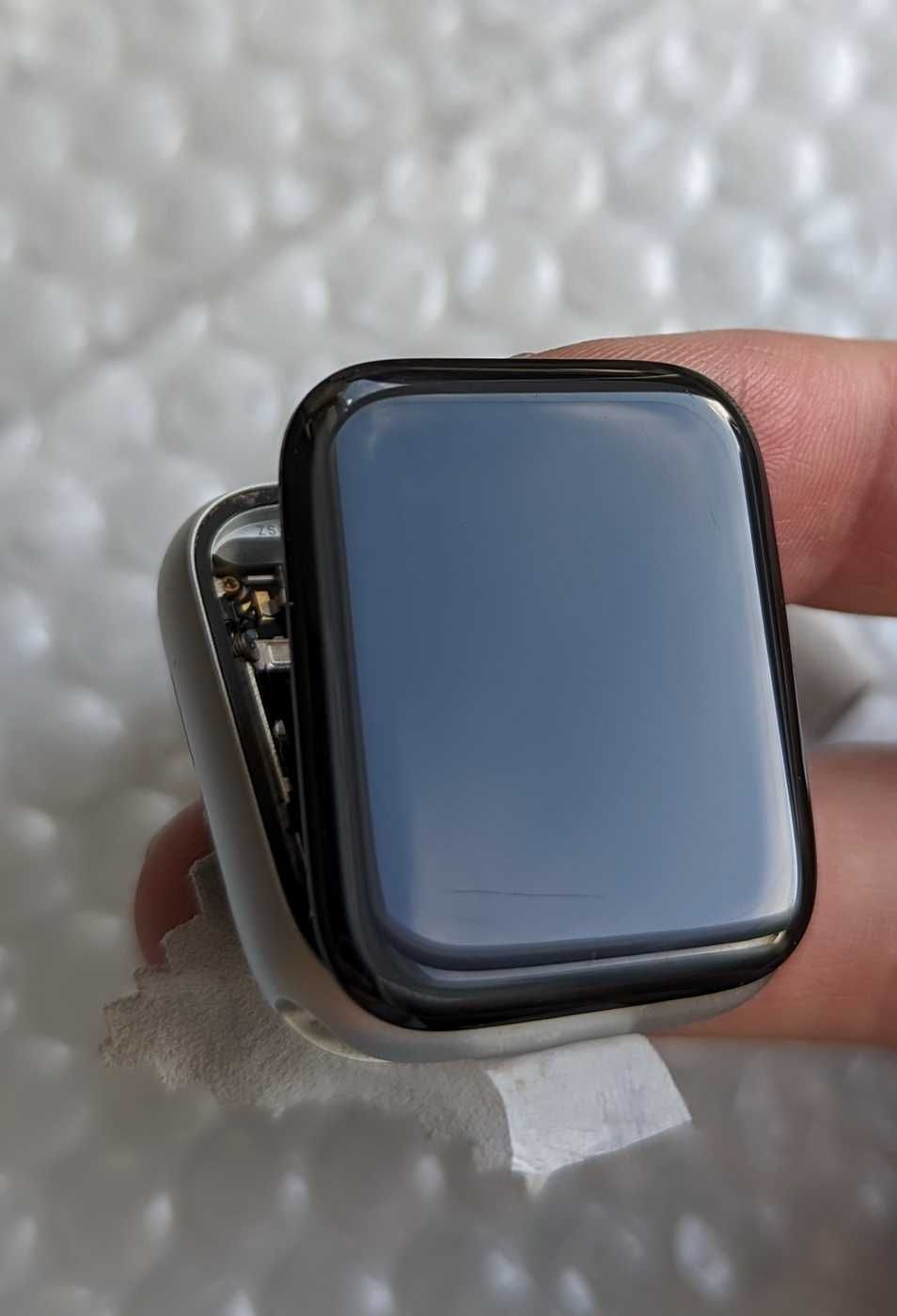 Дисплей екран модуль Apple Watch 5 40 SE 40 mm знятий з годинника