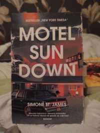 Motel sun down  Simone St. James