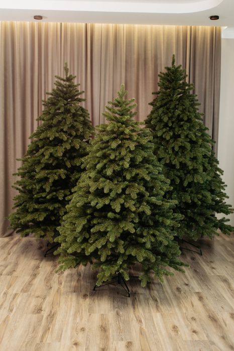 Ялинка лита,штучна ялинка