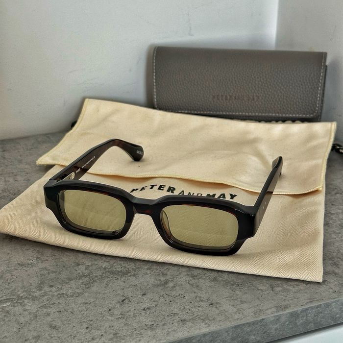 Сонцезахисні окуляри унісекс прямокутні коричневі Peter and May