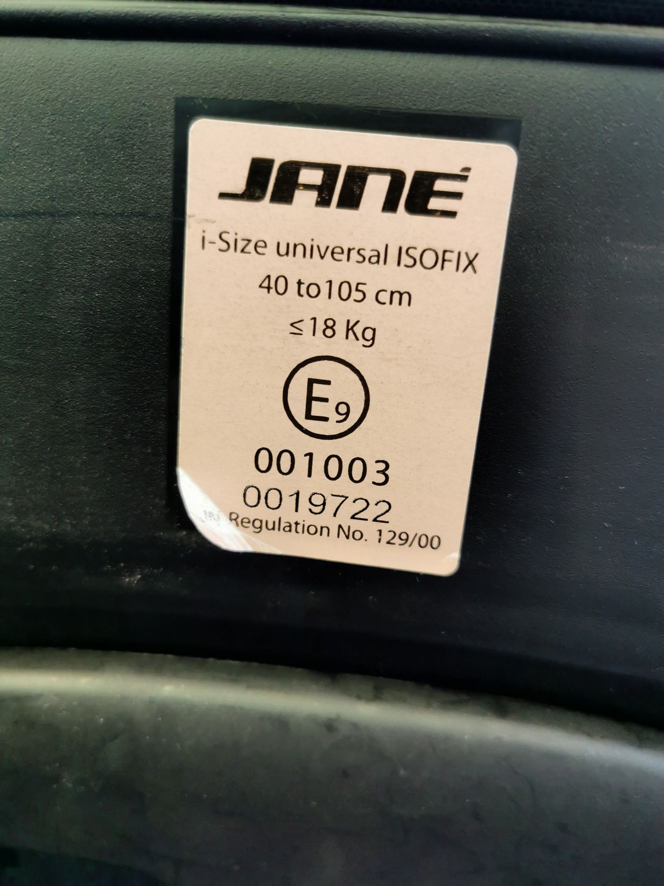 Cadeira bebé auto Jané - Gravity i-Size - Jet Black