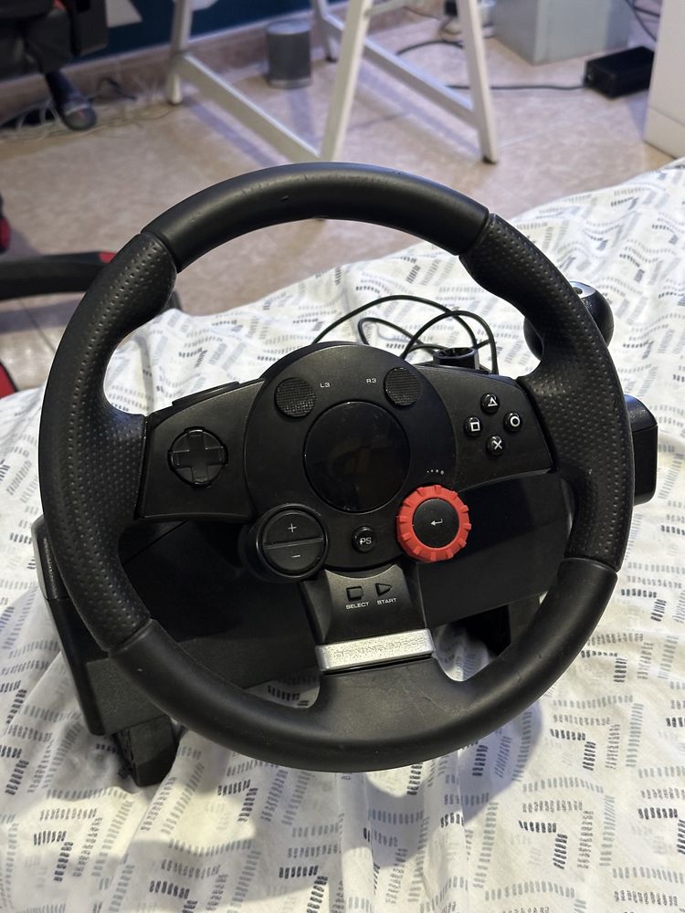 VOLANTE+PEDAIS+SHIFTER Logitech driving force Gt