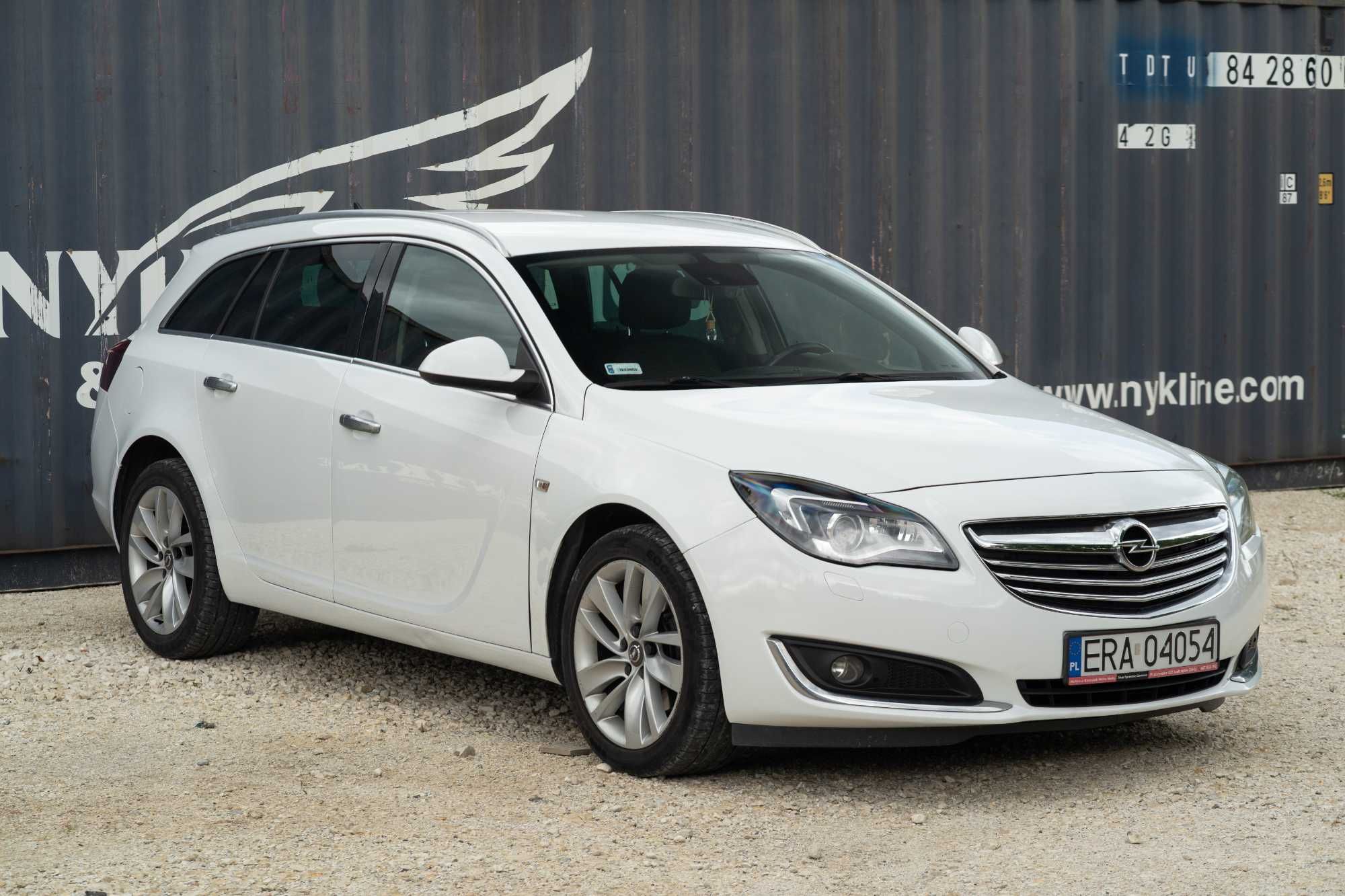 OPEL INSIGNIA 2.0CDTI 163KM * 4x4 * xenon * navi * grzana kierownica