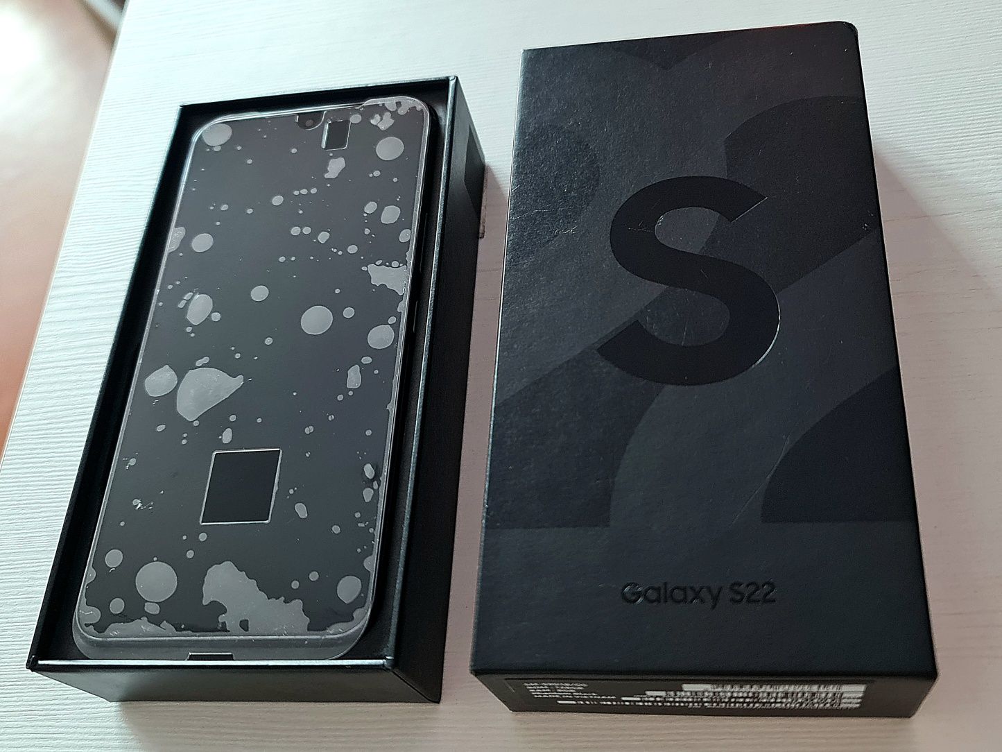 NOWY SAMSUNG GALAXY S22 5G 256GB ! Phantom Black! Amoled+ 120Hz! 8k!