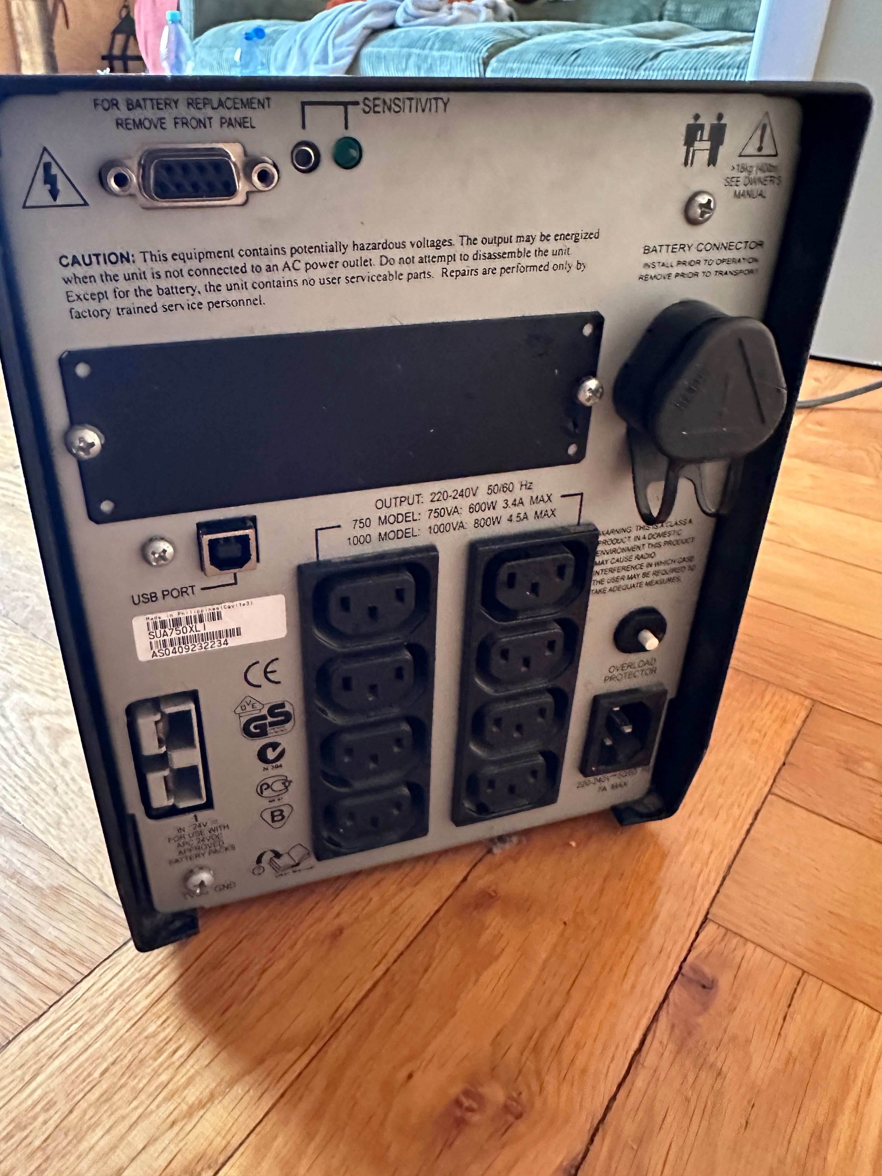 Zasilacz awaryjny APC Smart-UPS 750XL