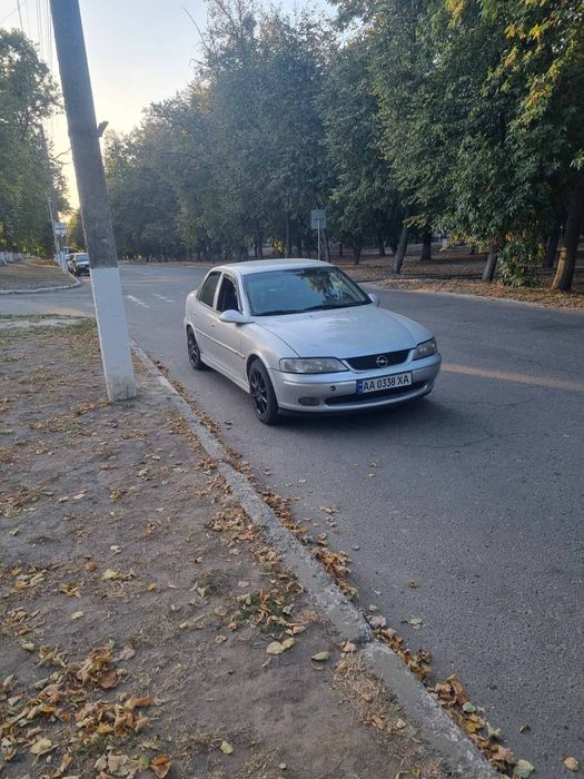 Опель вектра б..