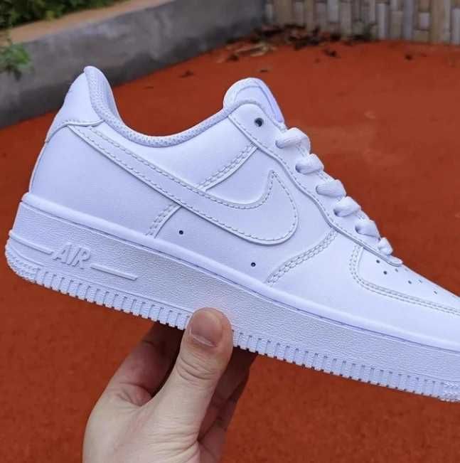 Nike Air Force 1 Low '07 White 44