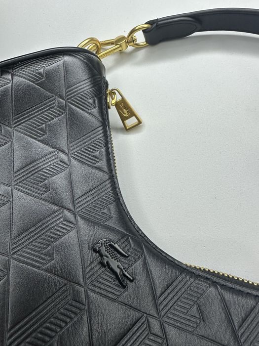 Bolsa Lacoste de mulher