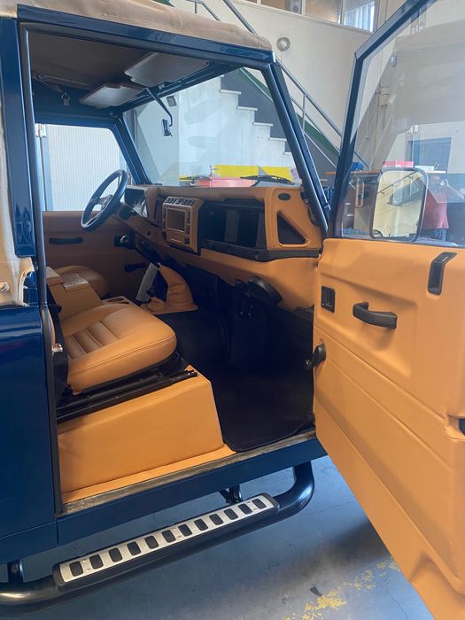 LAND ROVER Defender TD5 3 LUGARES