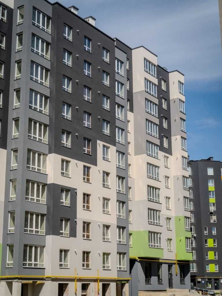 3 кімнатна панорамна квартира з видом на озеро!!!