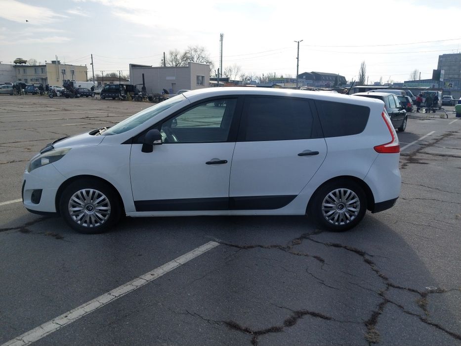 Рено Гранд Сценік 2010р