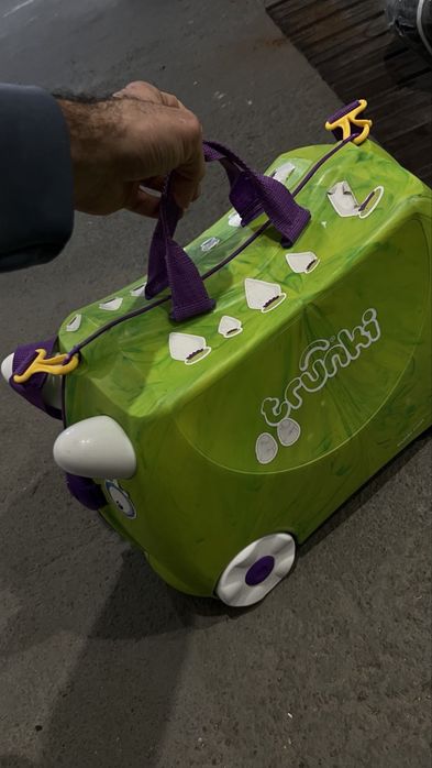 Дитяча дорожня валізка Trunki Rex 066