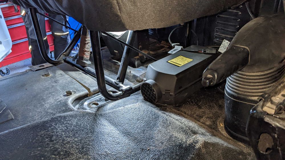 АКЦІЯ Установка обігрівачів Webasto Eberspecher Apogey Отопители