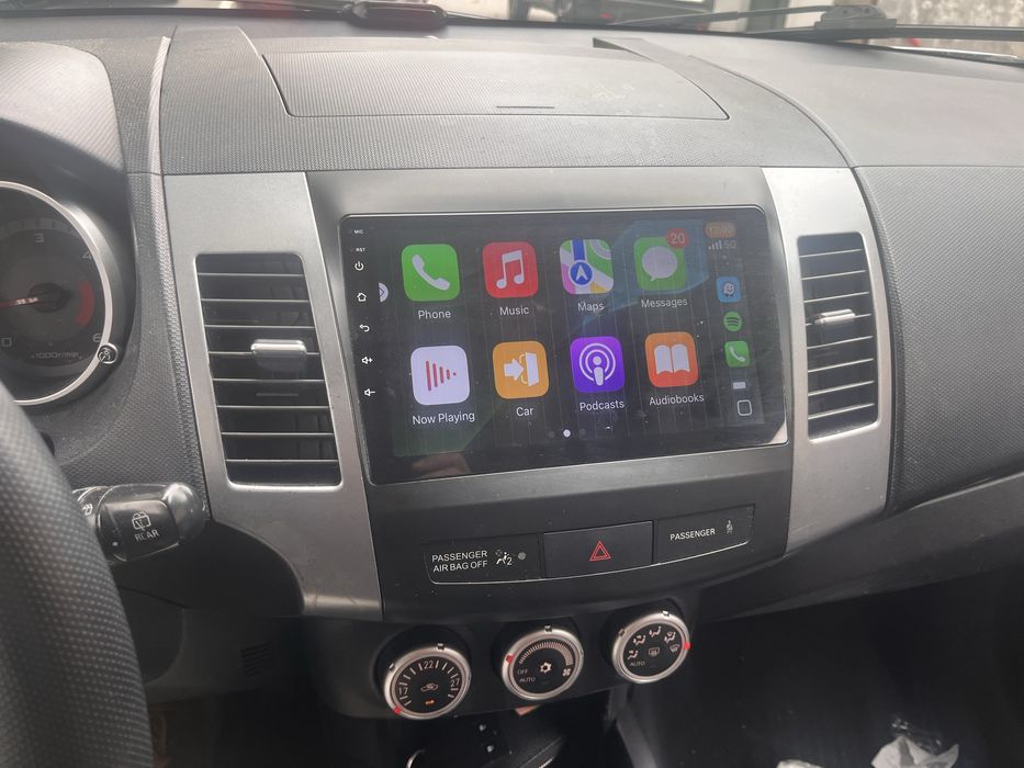 Mitsubishi Outlander 2.0. DI-D Intense 4WD 7-