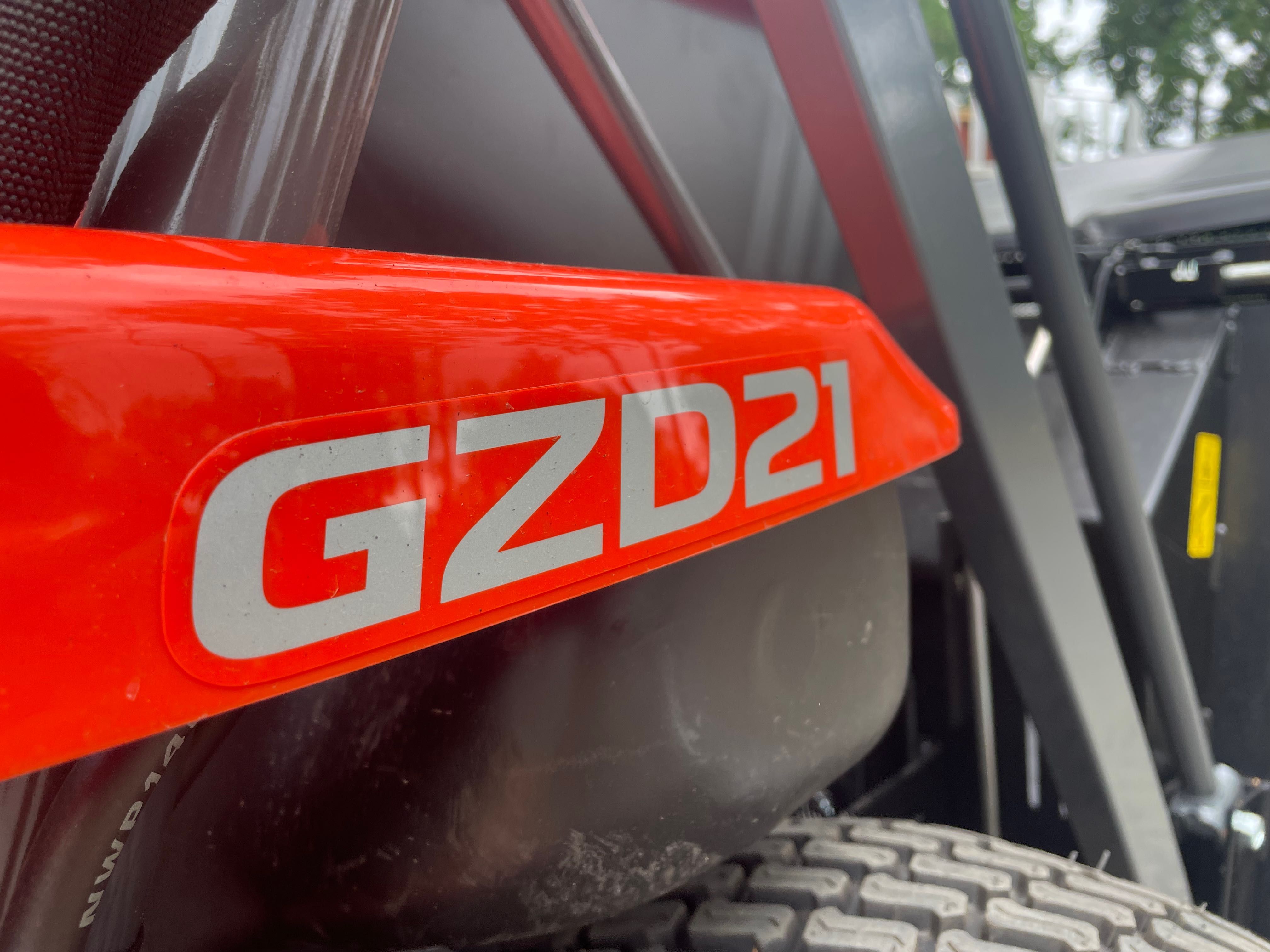 KUBOTA GZD21 HD kosiarka traktorek diesel wysoki wysyp profesjonalna