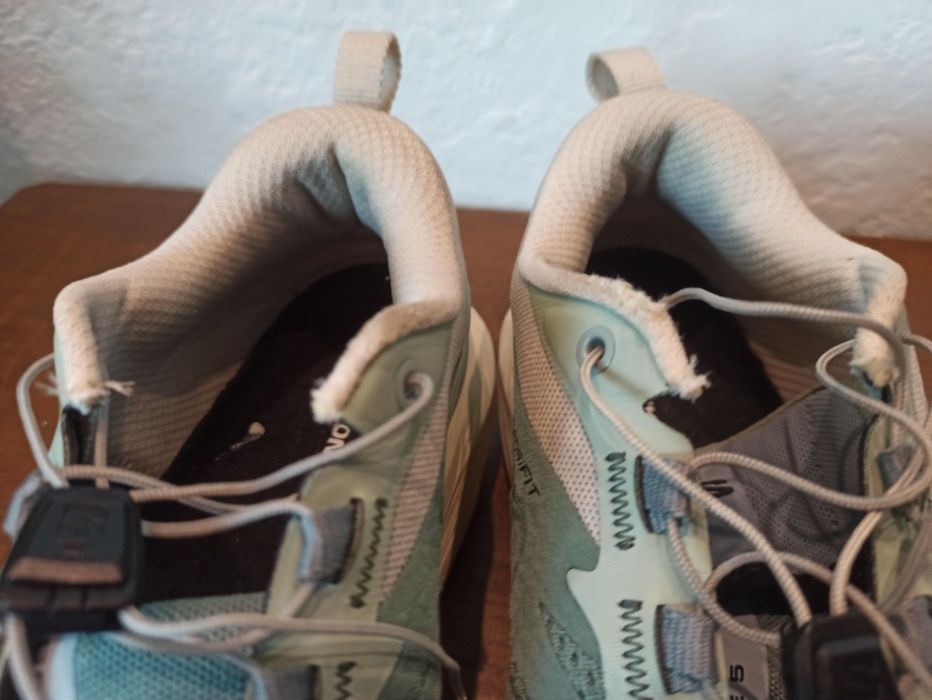 SALOMON SENSE RIDE 5 кросівки для бігу 39⅓ розмір