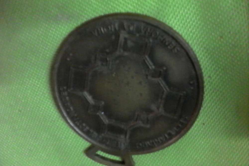 Varias medalhas comemorativas