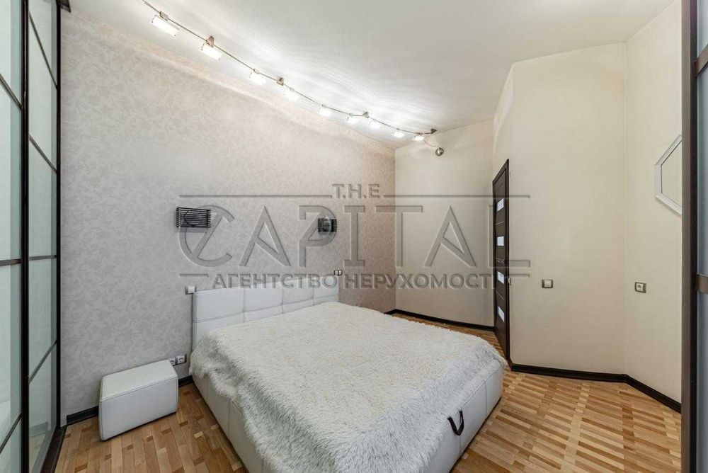 Большая Васильковская купити квартиру в центрі, 100 м2, рядом Гулливер